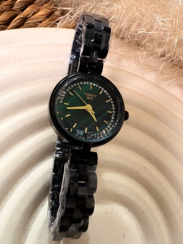 ساعت مچی زنانه تیسوت-TISSOT- ظریف و صفحه سبز