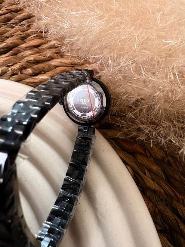 ساعت مچی زنانه تیسوت-TISSOT- ظریف و صفحه سبز
