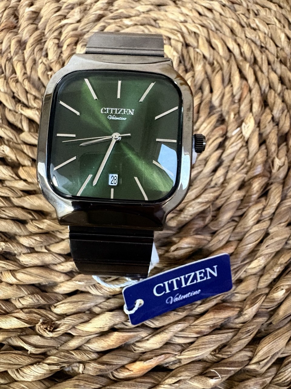 ساعت مچی مردانه  سیتیزن (Citizen) ولنتینو کلاسیک مستطیلی با رنگی خاص